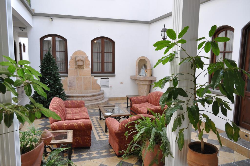 Hostal Patrimonio - Sucre Exterior foto
