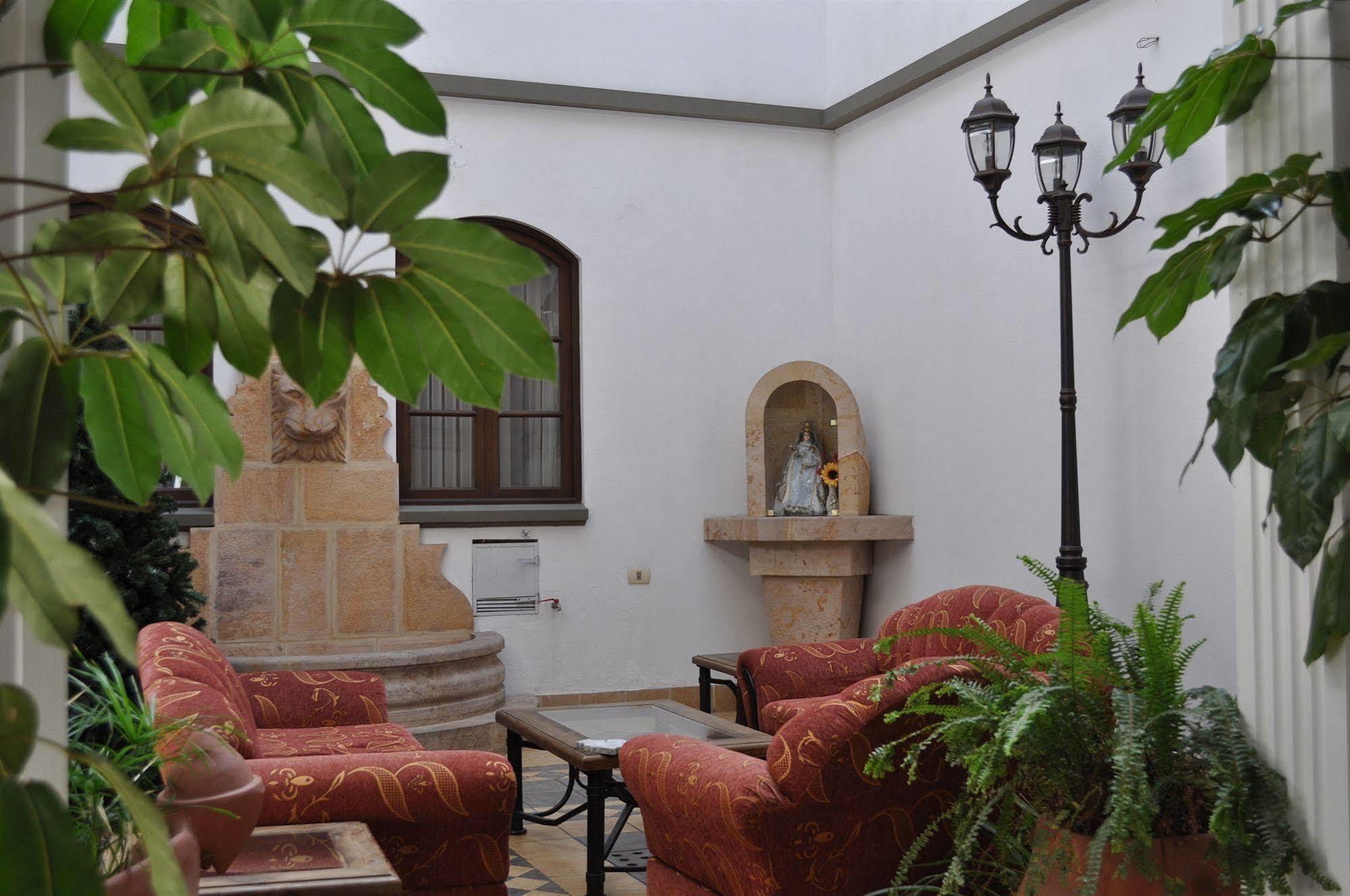 Hostal Patrimonio - Sucre Exterior foto